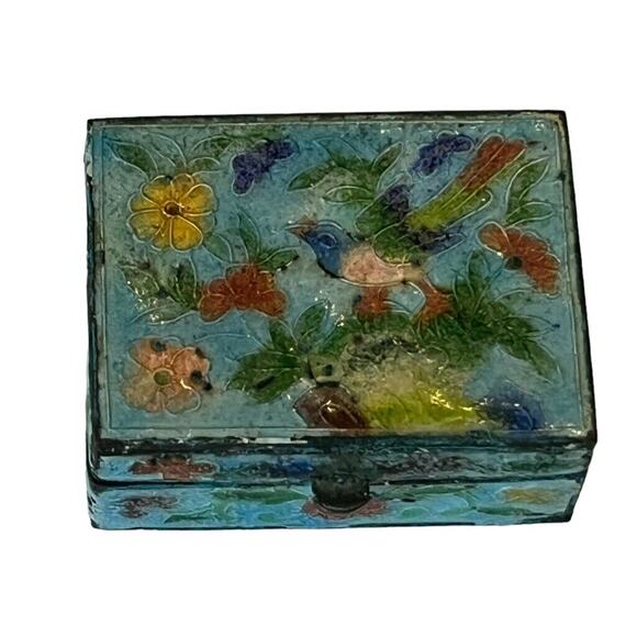 Antique Chinese Enamel Bird Flower Pill Box 1.25” Miniature Trinket Box - Picture 1 of 9